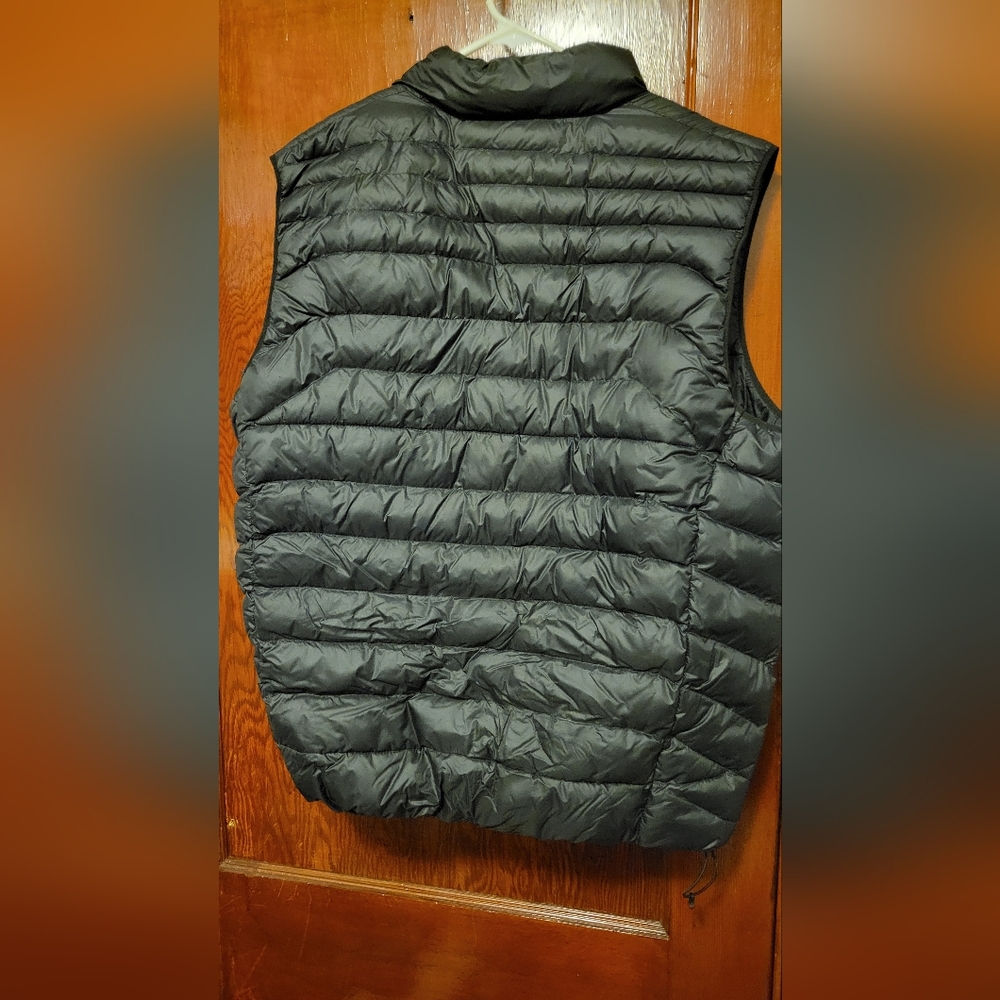 Ralph Lauren Black Puffer Vest with Blue and Yellow Accents - Picture 9 of 11